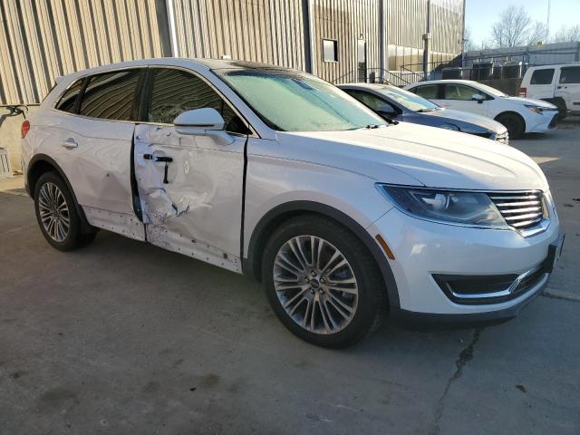 2LMPJ8LR6HBL37125 - 2017 LINCOLN MKX RESERVE أبيض صورة 4