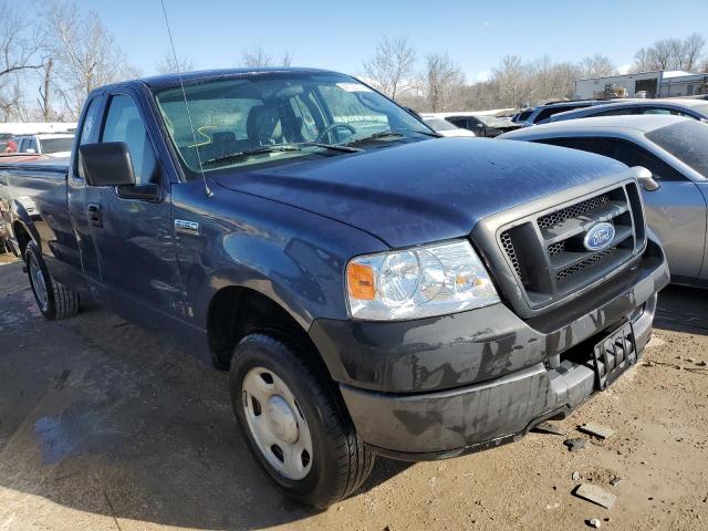 1FTRF12245NB99526 - 2005 FORD F150 BLUE photo 4