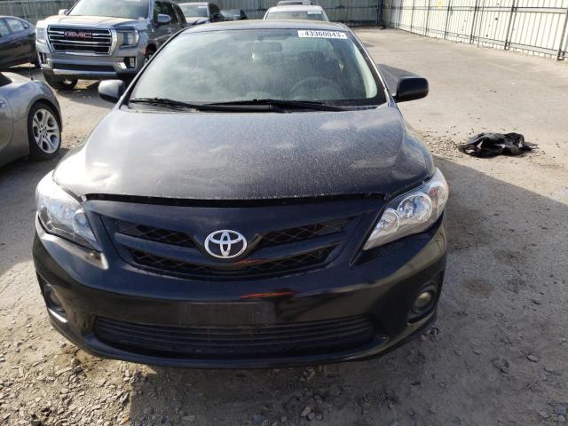 5YFBU4EE9CP030942 - 2012 TOYOTA COROLLA BASE BLACK photo 5