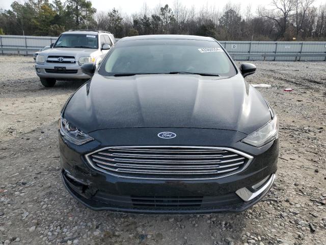 3FA6P0HD7HR407571 - 2017 FORD FUSION SE BLACK photo 5