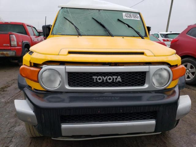 JTEBU11F970058801 - 2007 TOYOTA FJ CRUISER YELLOW photo 5