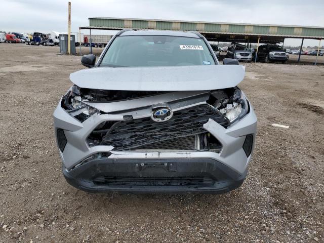 2T3L6RFV0MW011391 - 2021 TOYOTA RAV4 LE SILVER photo 5