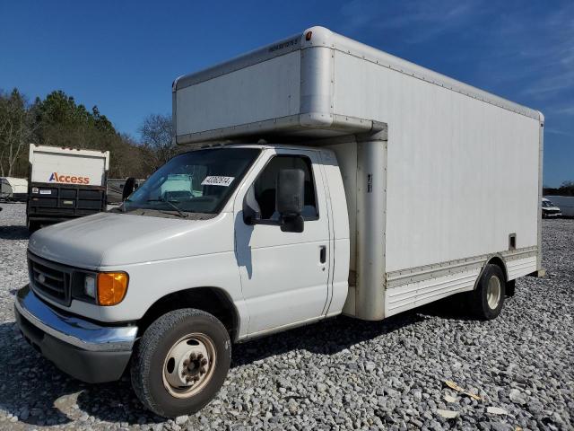 1FDXE45S26HA82840 - 2006 FORD ECONOLINE E450 SUPER DUTY CUTAWAY VAN WHITE photo 2