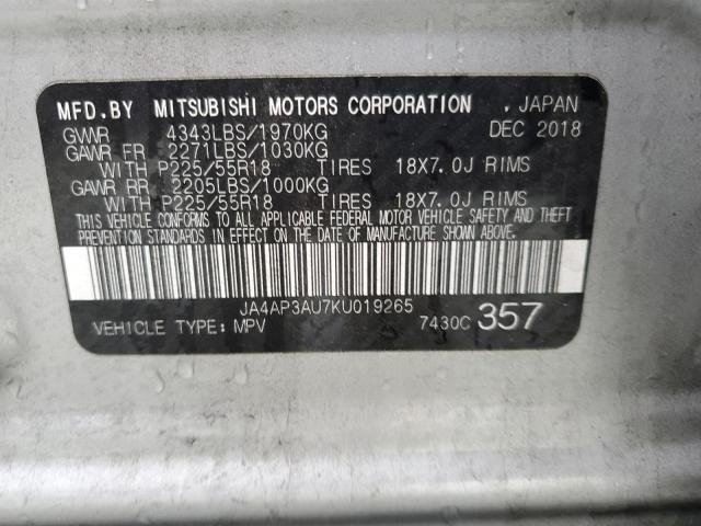 JA4AP3AU7KU019265 - 2019 MITSUBISHI OUTLANDER ES SILVER photo 13