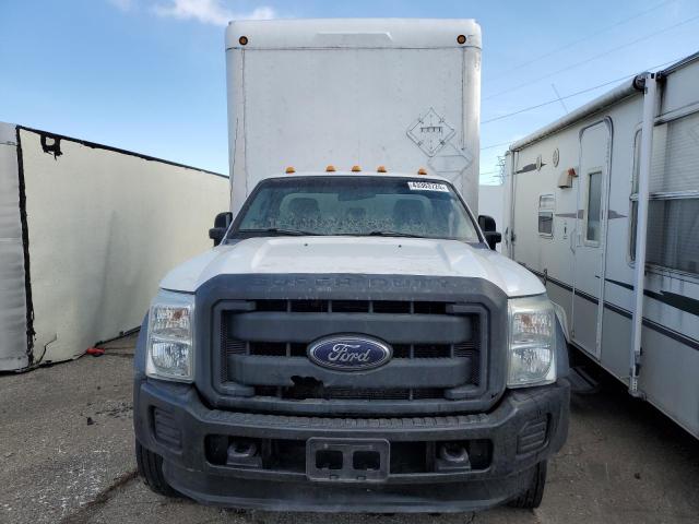 1FDUF5GT8CEB42810 - 2012 FORD F550 SUPER DUTY WHITE photo 5