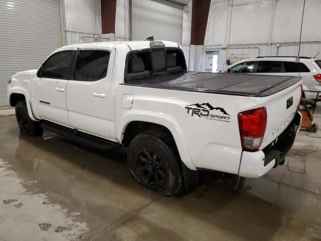 5TFCZ5AN2HX054185 - 2017 TOYOTA TACOMA DOUBLE CAB WHITE photo 2