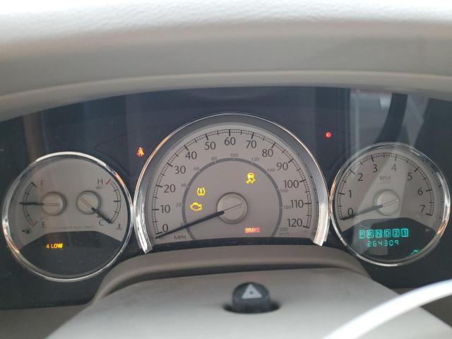 1A8HW58228F124650 - 2008 CHRYSLER ASPEN LIMITED WHITE photo 9