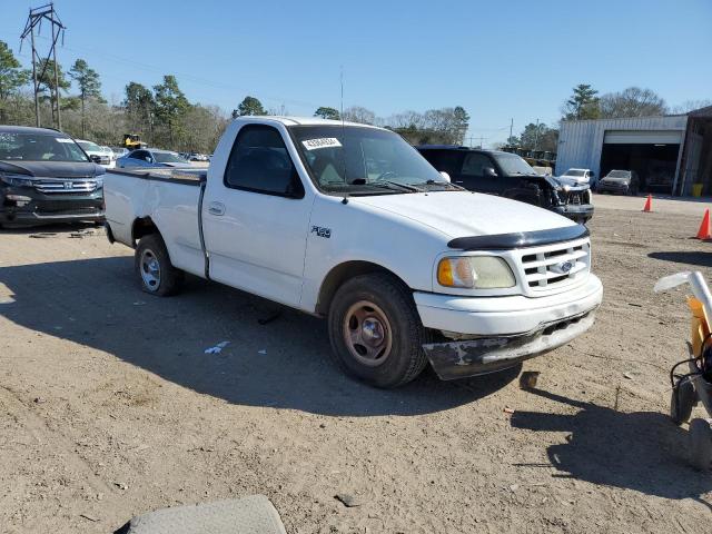 1FTRF17232NB21078 - 2002 FORD F150 WHITE photo 4