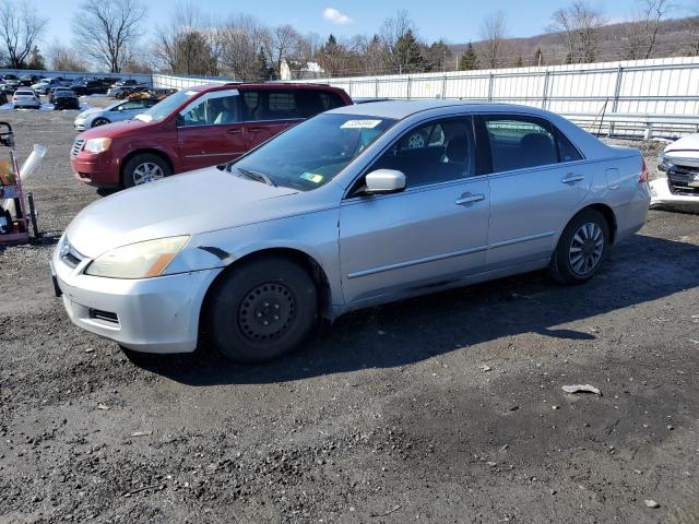 1HGCM56466A044145 - 2006 HONDA ACCORD LX SILVER photo 2