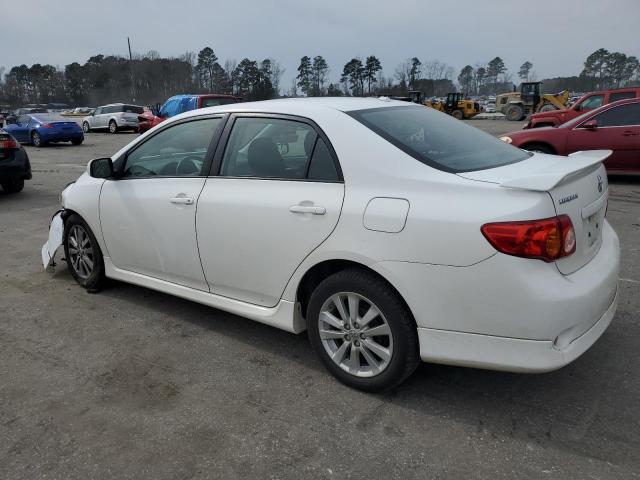 1NXBU4EE7AZ275167 - 2010 TOYOTA COROLLA BASE WHITE photo 2