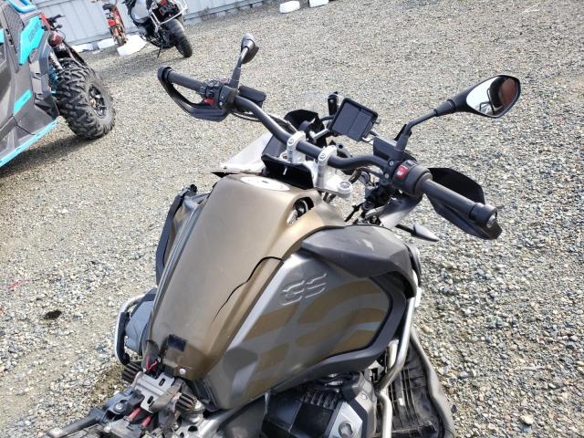 WB10J5301KZF78757 - 2019 BMW R 1250 GS ADVENTURE BLACK photo 5