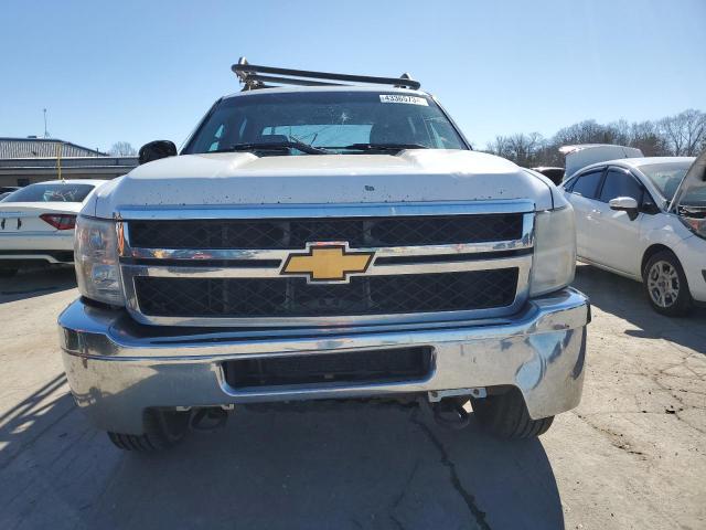 1GC1KVCG2CF105581 - 2012 CHEVROLET SILVERADO K2500 HEAVY DUTY WHITE photo 5