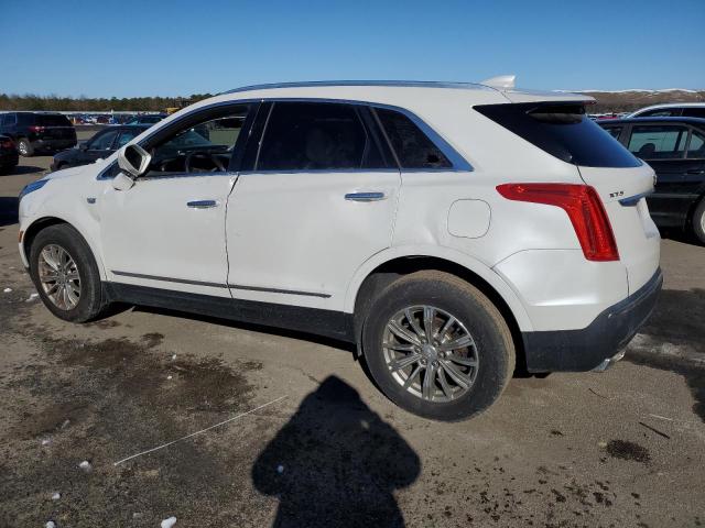 1GYKNBRS5HZ234677 - 2017 CADILLAC XT5 LUXURY WHITE photo 2