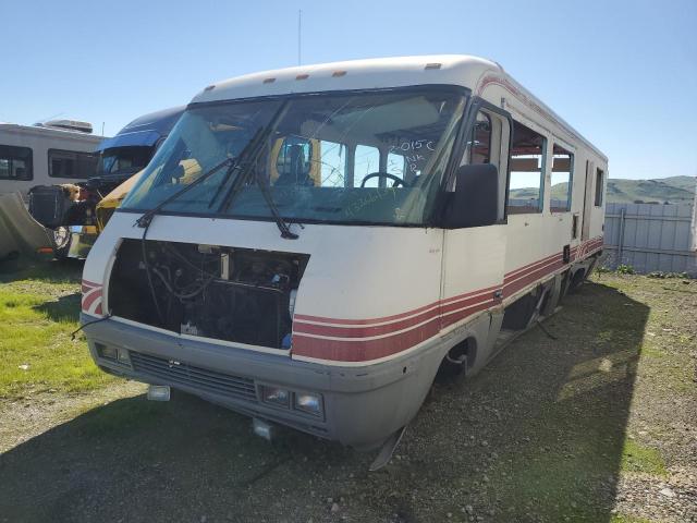 1GBKP37NXN3318287 - 1992 CHEVROLET P30 CREAM photo 2