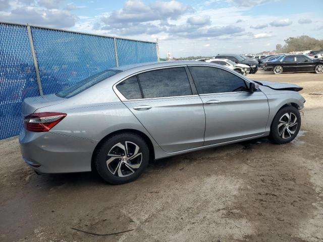 1HGCR2F36GA014698 - 2016 HONDA ACCORD LX SILVER photo 3