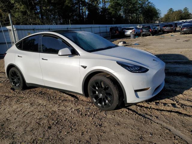 5YJYGDEE2LF034005 - 2020 TESLA MODEL Y WHITE photo 4