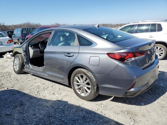 5NPE24AFXJH613810 - 2018 HYUNDAI SONATA SE GRAY photo 2