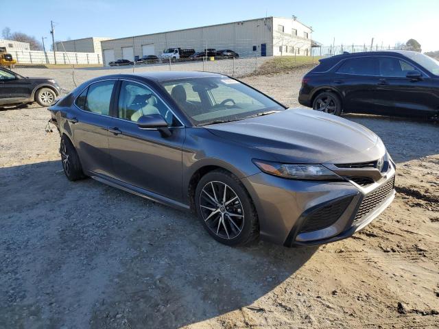 4T1G11AK7PU793880 - 2023 TOYOTA CAMRY SE NIGHT SHADE GRAY photo 4