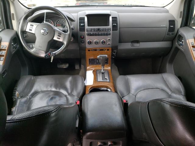 5N1AR18U86C663195 - 2006 NISSAN PATHFINDER LE 白色 照片 8