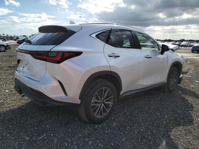 JTJGDCAZ7R5019269 - 2024 LEXUS NX 250 PREMIUM WHITE photo 3