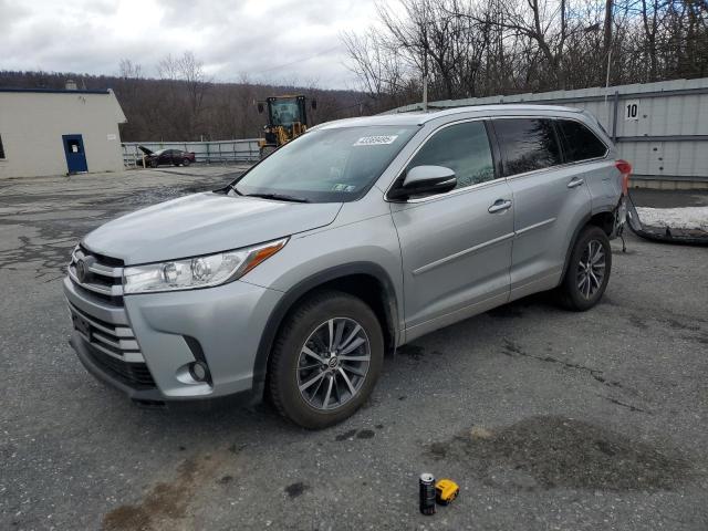 2018 TOYOTA HIGHLANDER SE, 