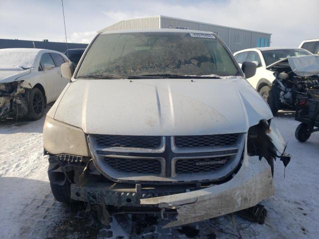 2C4RDGBGXFR714246 - 2015 DODGE GRAND CARA SE WHITE photo 5