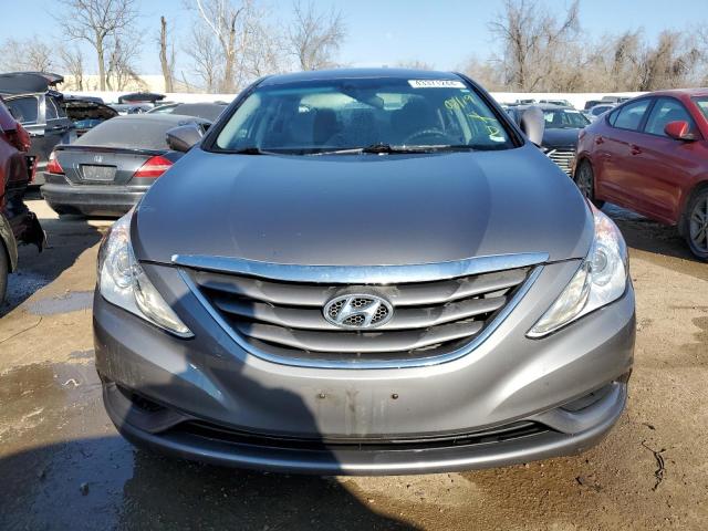 5NPEB4AC3BH225356 - 2011 HYUNDAI SONATA GLS CHARCOAL photo 5