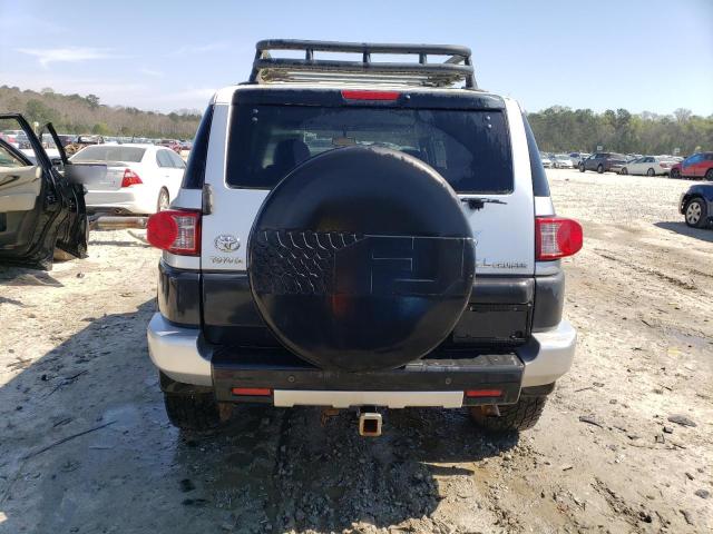 JTEBU11F370061807 - 2007 TOYOTA FJ CRUISER SILVER photo 6