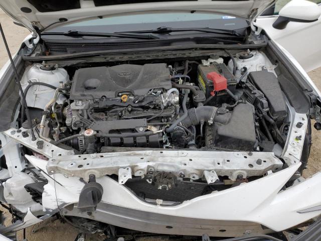 4T1C11AK1MU596195 - 2021 TOYOTA CAMRY LE WHITE photo 11