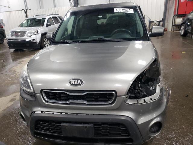 KNDJT2A56D7605266 - 2013 KIA SOUL SILVER photo 5