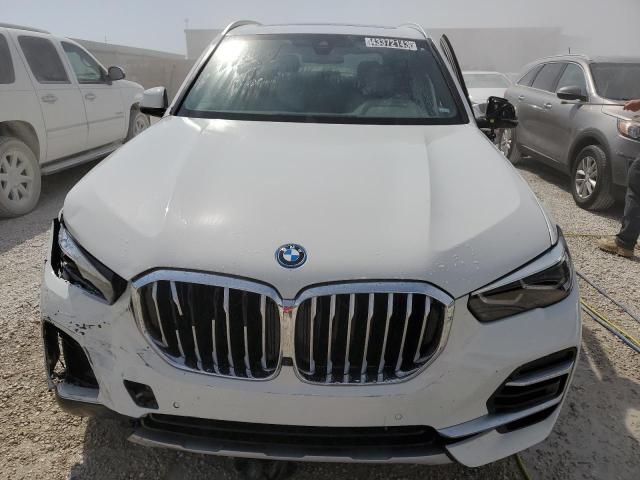 5UXTA6C06P9P61080 - 2023 BMW X5 XDRIVE45E Weiß Foto 5
