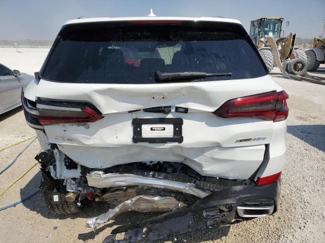 5UXTA6C06P9P61080 - 2023 BMW X5 XDRIVE45E Weiß Foto 6