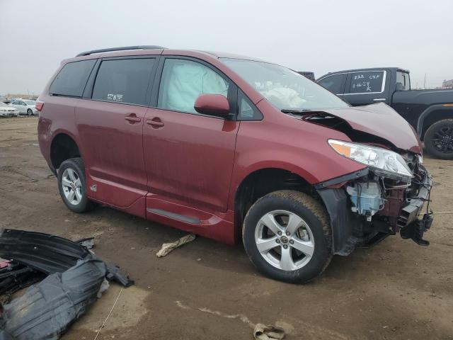 5TDKZ3DC6LS069085 - 2020 TOYOTA SIENNA LE MAROON photo 4