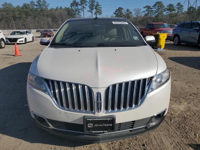 2LMDJ6JKXEBL07084 - 2014 LINCOLN MKX WHITE photo 5