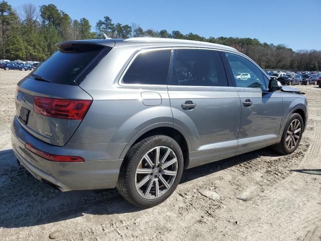 WA1VAAF75JD005633 - 2018 AUDI Q7 PRESTIGE GRAY photo 3