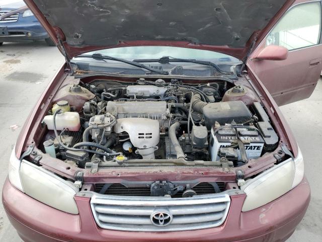 JT2BG22K9Y0395041 - 2000 TOYOTA CAMRY 4D 2 CE RED photo 11