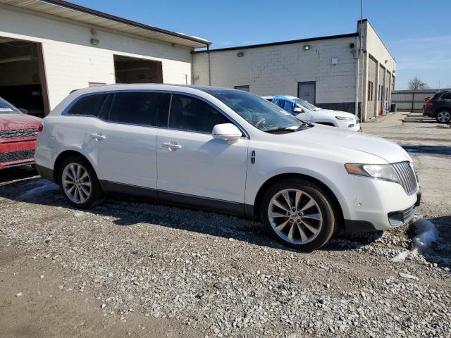 2LMHJ5AT1CBL55011 - 2012 LINCOLN MKT WHITE photo 4