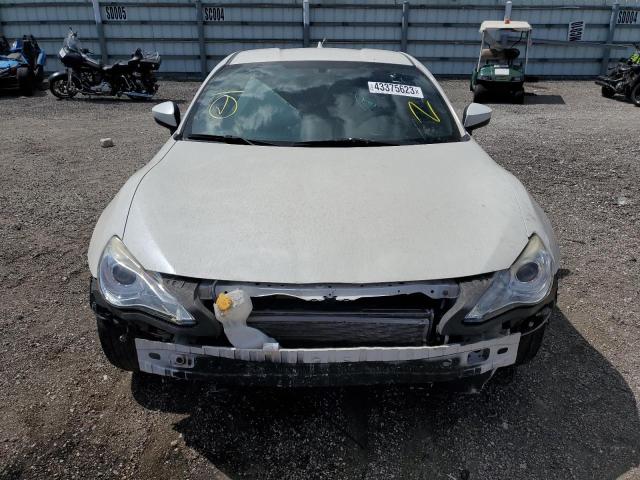 JF1ZNAA17G9703743 - 2016 TOYOTA SCION FR-S WHITE photo 5