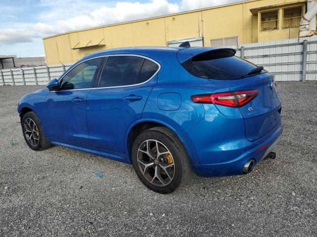 ZASPAKBN7L7C99442 - 2020 ALFA ROMEO STELVIO TI BLUE photo 2