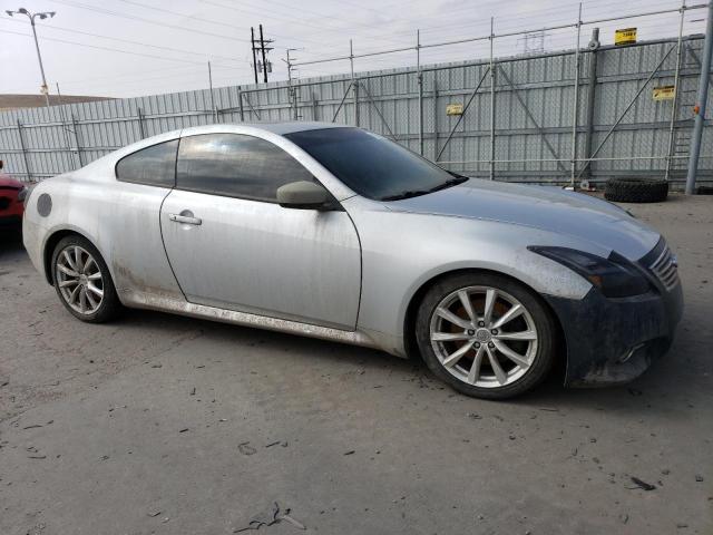 JN1CV6EL7FM890182 - 2015 INFINITI Q60 JOURNEY SILVER photo 4