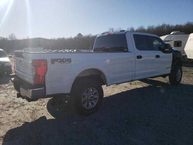 1FT8W2BT2NEF96386 - 2022 FORD F250 SUPER DUTY WHITE photo 3