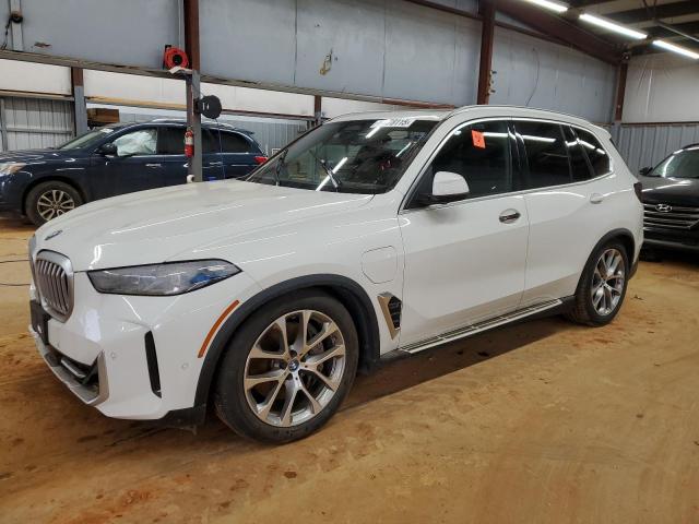 5UX43EU04R9U03843 - 2024 BMW X5 XDRIVE50E WHITE photo 1