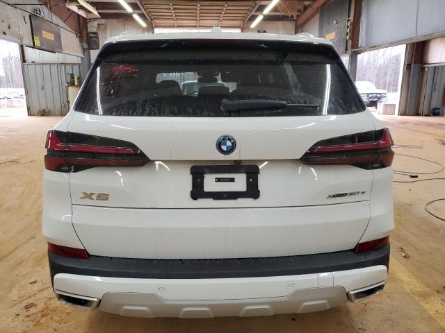 5UX43EU04R9U03843 - 2024 BMW X5 XDRIVE50E WHITE photo 6