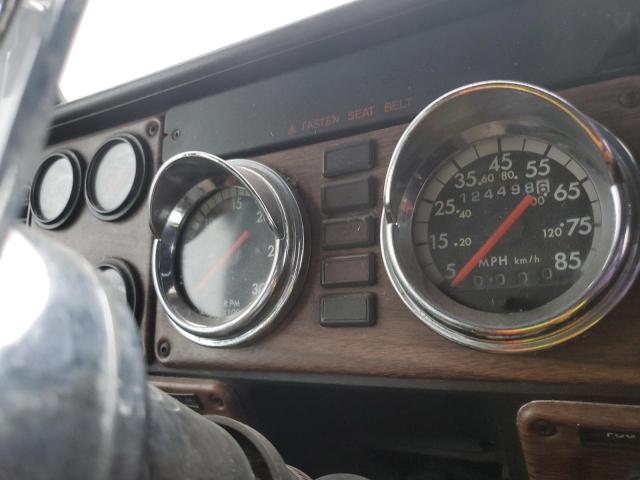 1FUJAPCG23LK61080 - 2003 FREIGHTLINER CASCADIA FLD132 XL CLASSIC MAROON photo 8