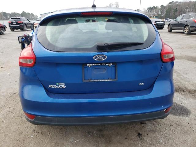 1FADP3K24JL295414 - 2018 FORD FOCUS SE BLUE photo 6