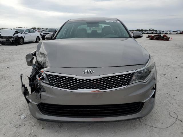 5XXGU4L38JG221913 - 2018 KIA OPTIMA EX GRAY photo 5