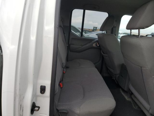 1N6AD0EV5FN737099 - 2015 NISSAN FRONTIER S WHITE photo 10