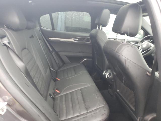ZASPAKBN0K7C36844 - 2019 ALFA ROMEO STELVIO TI GRAY photo 11