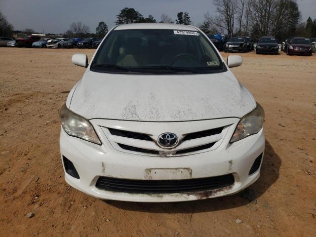 JTDBU4EE3B9146934 - 2011 TOYOTA COROLLA BASE 白色 照片 5