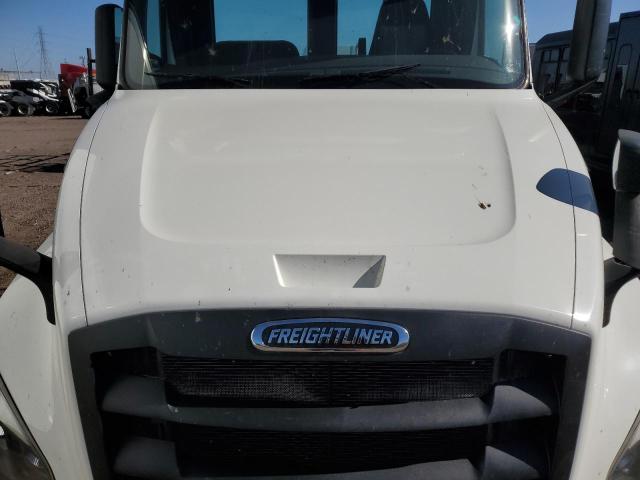 3AKJHLFG4LSLP4260 - 2020 FREIGHTLINER CASCADIA 1 WHITE photo 7